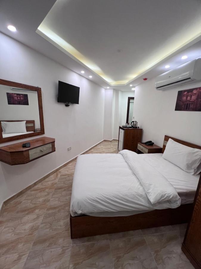 Petra Family Hotel Ουάντι Μούσα Εξωτερικό φωτογραφία