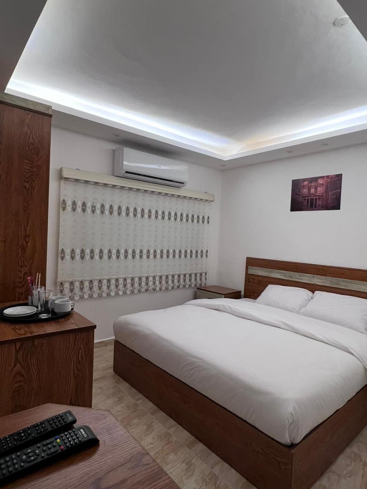 Petra Family Hotel Ουάντι Μούσα Εξωτερικό φωτογραφία